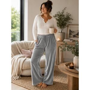 Universal Thread Women's 2X Heather Gray Velour Wide Leg Lounge Pants